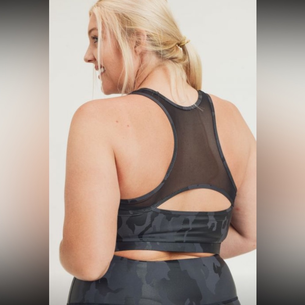 Camouflage sports bra/ workout top!